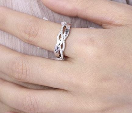 zwei Names Ring, Sterling Silver 925, gedreht mit Zirkonia verziert