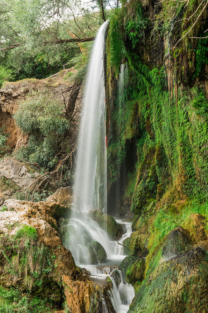 Fototapete Klarer Wasserfall