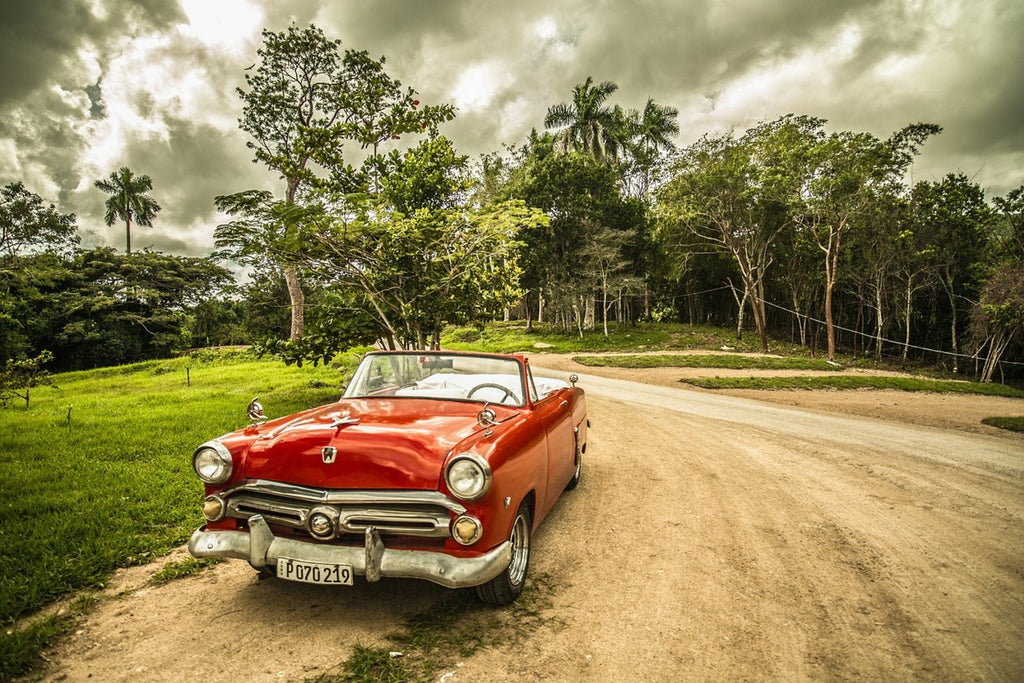 Fototapete Ein Oldtimer in Kuba
