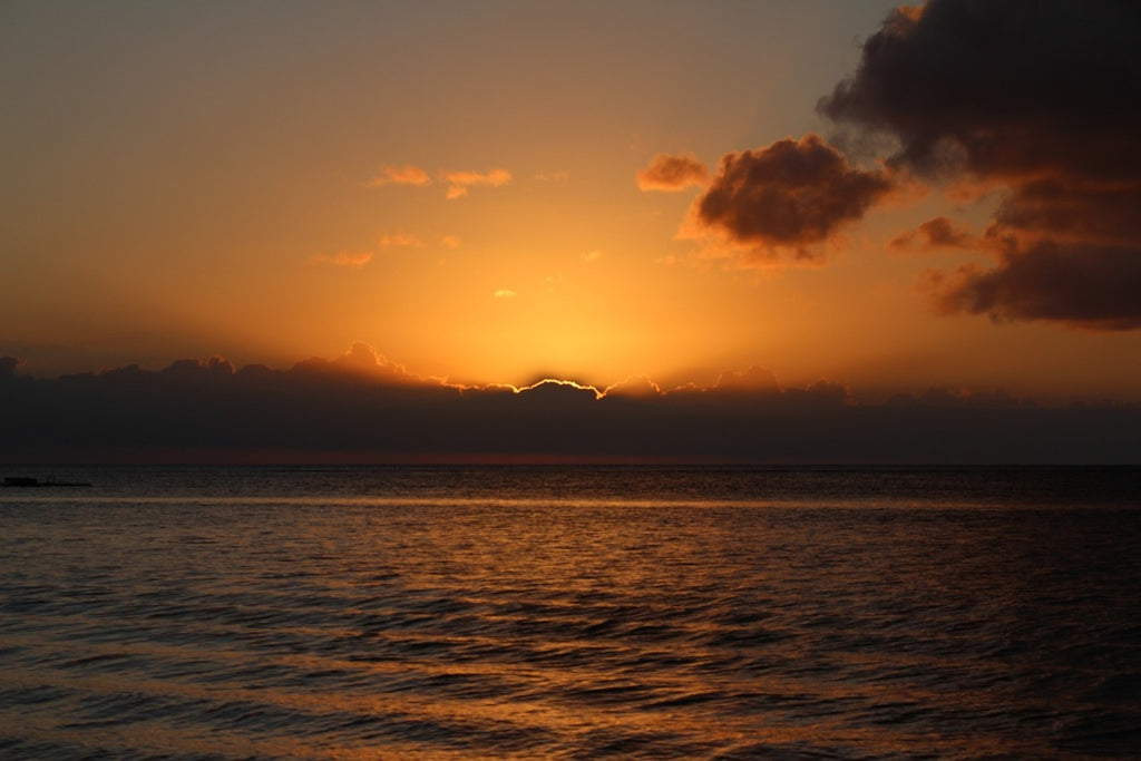 Fototapete Schöner Sonnenaufgang am Strand