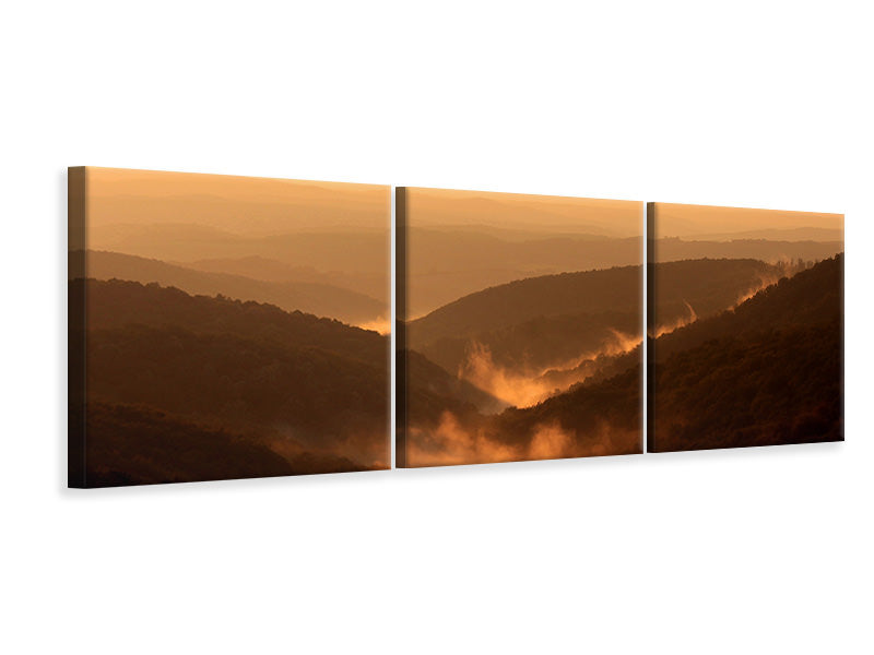 Panorama Leinwandbild 3-teilig Lichtstimmung in den Bergen